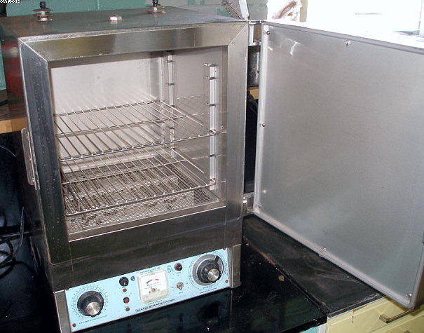 BLUE M  Model OV- 712A Oven,